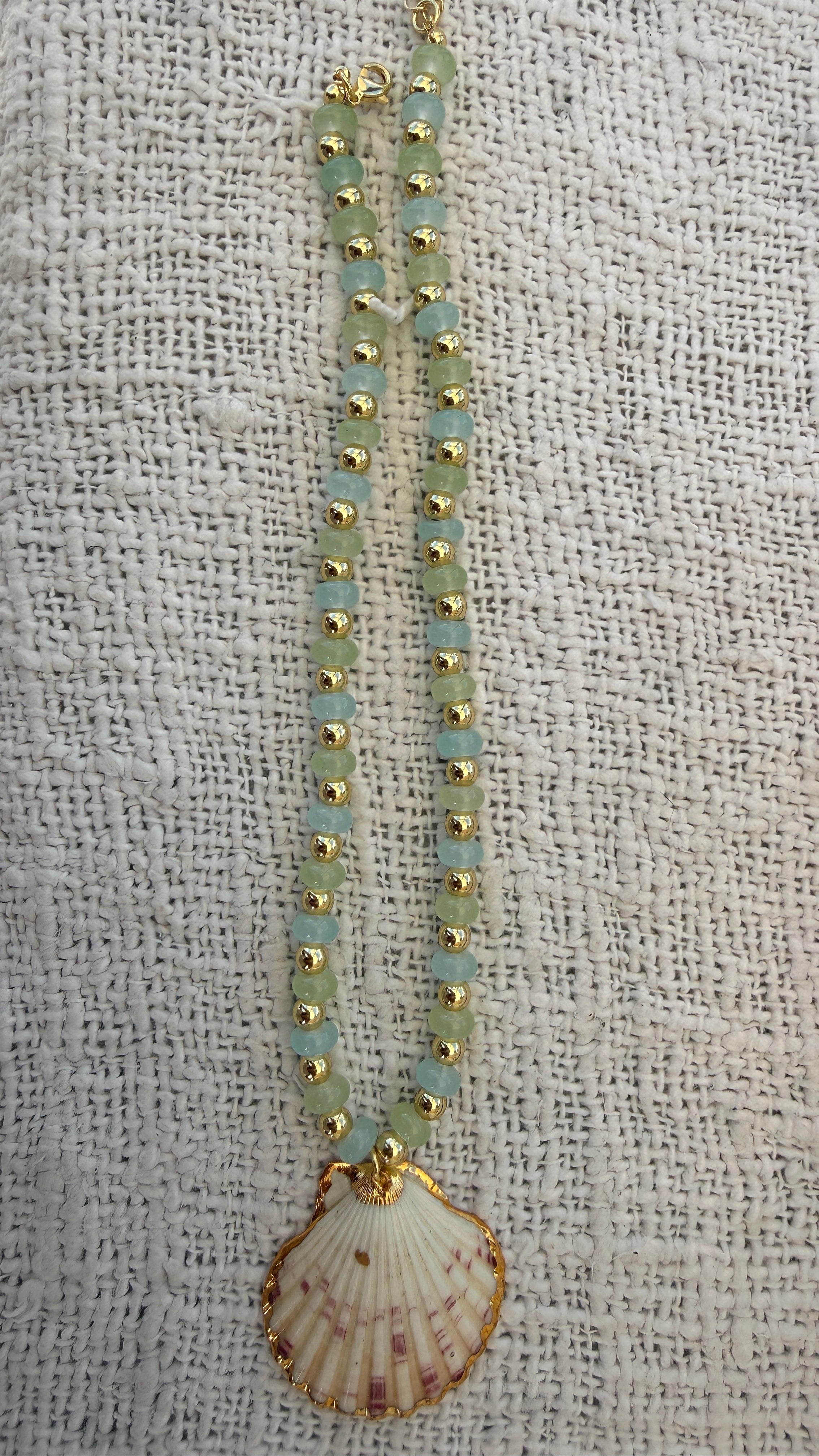 shell cove necklace
