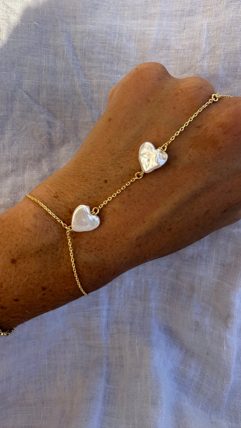 Pearl Heart Hand Chain