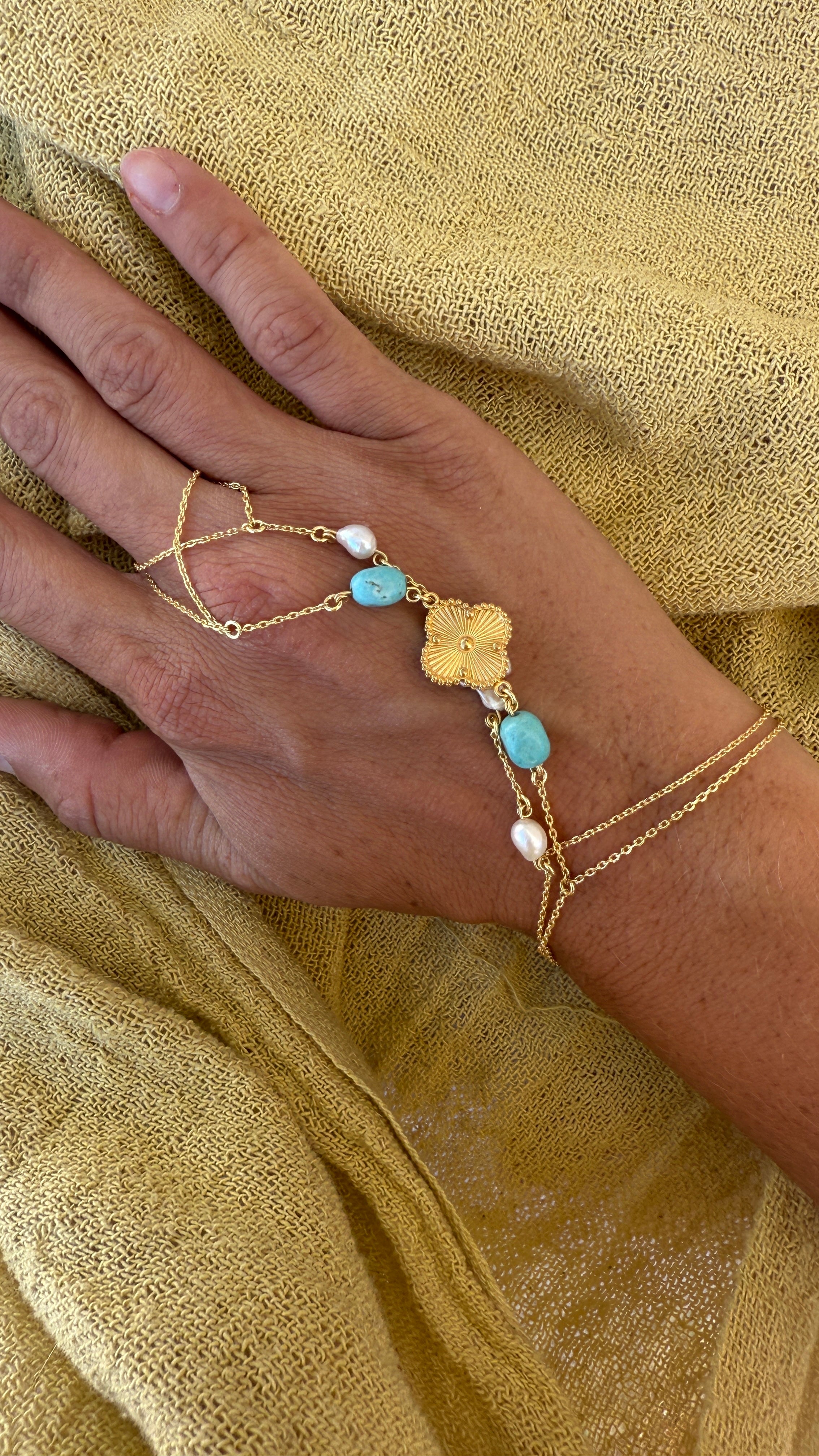 turquoise handchain